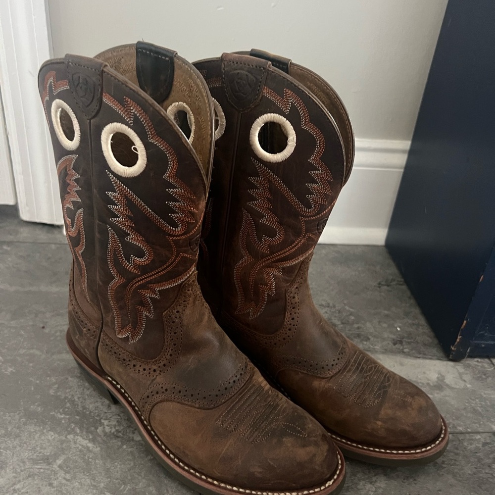 Ariat Cowboy Western Boots Women’s